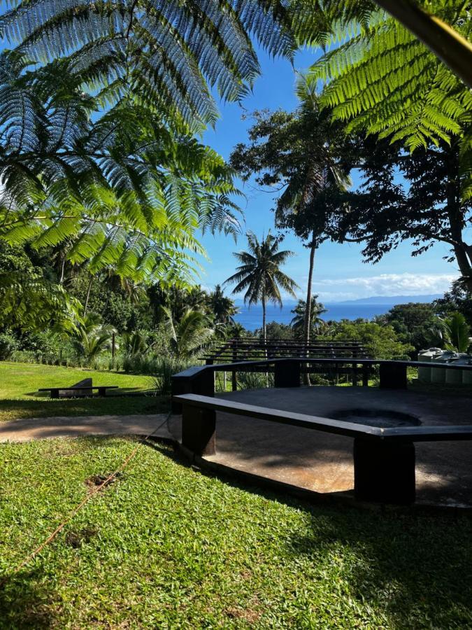 Camp Taveuni Hostel Matei Ngoại thất bức ảnh