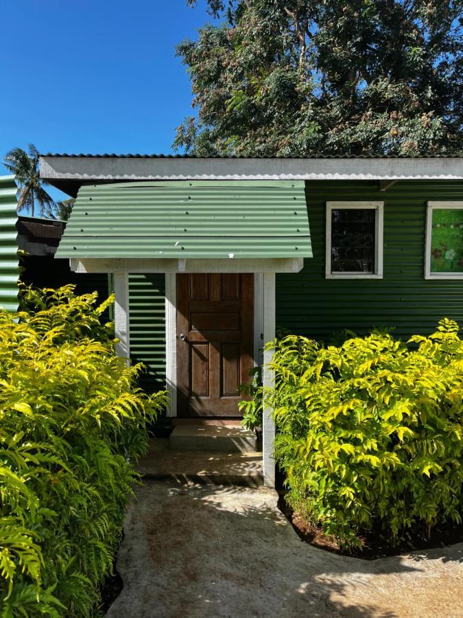 Camp Taveuni Hostel Matei Ngoại thất bức ảnh
