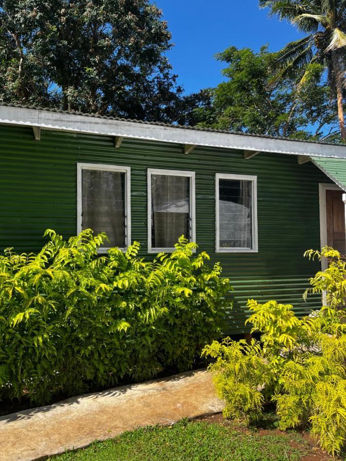 Camp Taveuni Hostel Matei Ngoại thất bức ảnh