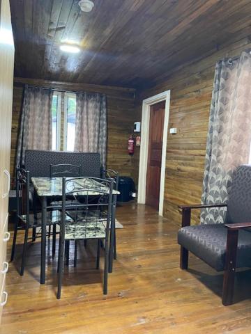Camp Taveuni Hostel Matei Ngoại thất bức ảnh